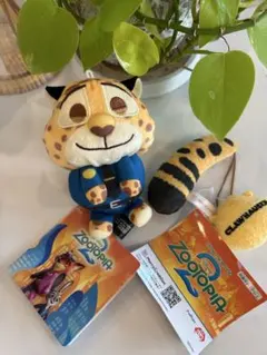 ズートピア2 クラウハウザー　ぬいぐるみとミニチュアマスコットのセットです♡