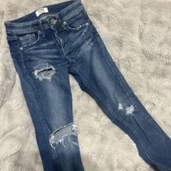 gyda ダメージスキニーデニムパンツ