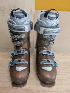 ないあ Silvretta スキーブーツ ないあ様専用 Silvretta スキーブーツ - メルカリ