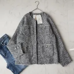 タグ付き新品✨《ピュアルセシン》ウール混ツイードジャケット　銀ボタン　黒