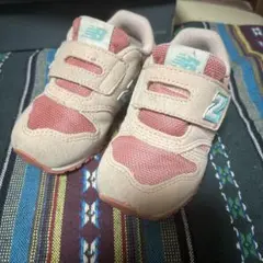 Item thumbnail for item 2b1ae051-2d4b-4dfe-963a-d57922150e45