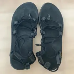 Teva ブラック サンダル　23.5cm レースアップ