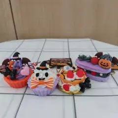 ハロウィン カップケーキ キーホルダー　4個