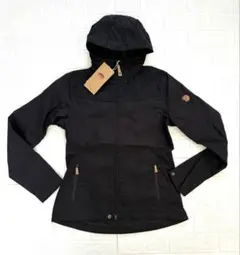 Item thumbnail for item e31e100e-93d7-4de3-8ee0-4c9e9a11e183