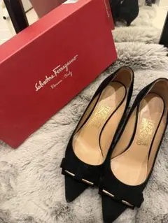 Ferragamo フェラガモ　スウェード　パンプス 38