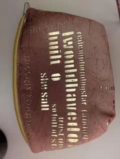 新品未使用ポーチ　キラキラ好きには嬉しい　オレンジピンク大きめ