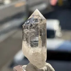 スイス産 クォーツポイント 水晶原石 鉱物標本