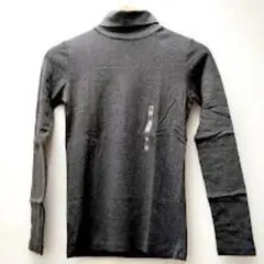 無印良品タートルネック