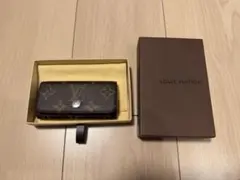 ルイヴィトン LOUIS VUITTON モノグラム キーケース 4連のサムネイル