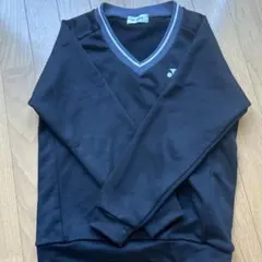 YONEX 140 ブラック Vネックウェア