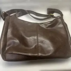 ブラウン 合成皮革 ショルダーバッグ