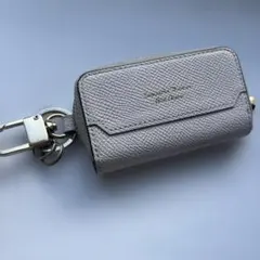 サマンサタバサ　レザー キーケース ジッパー式　ピンク