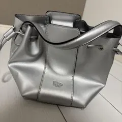 シルバー バケツ型ショルダーバッグ インナーポーチ付き