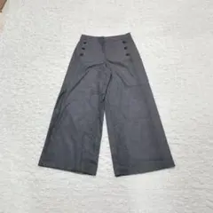 《ZARA BASIC》ザラベーシック　ワイドパンツ　ボタン装飾　ノーカラー