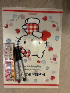 ハローキティ サンリオ　文房具セット　クリアファイル　3色ペン　フリクションペン