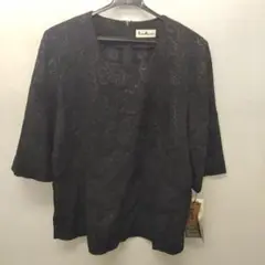 新品タグ付き　TOMI MIYAZAKI　黒柄ブラウス