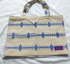 Item thumbnail for item 55f0b1ac-46e1-4912-9545-7e2e956165a6