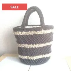 Item thumbnail for item ead84e48-8948-4455-80e3-a637b871794b