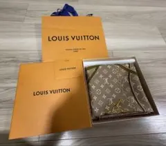 LV ルイヴィトン　カレ70 ストラップ　トランク　ストール　スカーフのサムネイル