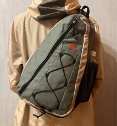adidas テック　ワンショルダーバッグ　90s 00s　Y2K