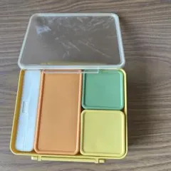 昭和レトロプラスチック製四角弁当箱（オレンジ・緑・黄色）のサムネイル