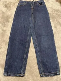 GU ダークブルーストレートレッグデニム