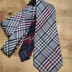 COMME CA ISM 赤　青　グレー　チェック柄 シルク100%　ネクタイ