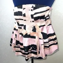 C/MEO ピンクと黒のストライププリーツタンクトップ 24A307