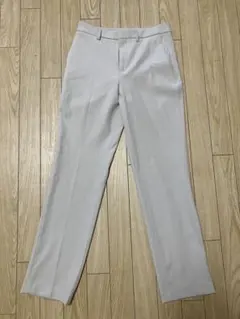UNIQLO ライトベージュ カジュアルパンツ