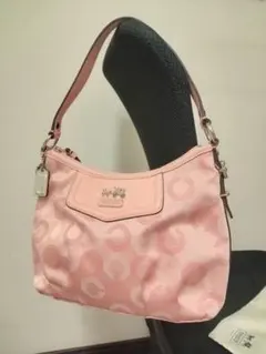 COACH　コーチ　ワンショルダー　バッグ　ピンク　オプアート