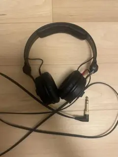 箱付 SENNHEISER 有線ヘッドホン HD25 70Ω ケーブル長1.5m 箱付 SENNHEISER 有線ヘッドホン HD25 70Ω ケーブル長1.5m - メルカリ