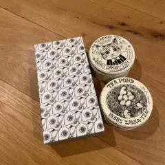 ヒグチユウコ　紅茶缶とひとつめちゃんギフトボックスセット