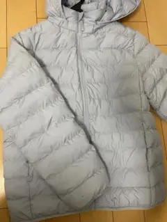ユニクロ UNIQLO パフテックウォッシャブルパーカー 160