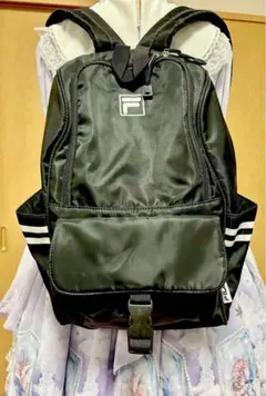 新品未使用品フィラFILAリュックバッグパックブラックホワイトラインのサムネイル