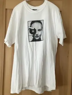 ☆美品☆STUSSY☆ステューシー☆カール・ラガーフェルド☆追悼Tシャツ