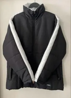 FILA ナイロンジャケット ブラック アウター　ジャケット 冬服　サイズM