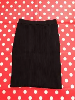 C*N様 美品 ニットタイトスカート ページボーイのサムネイル