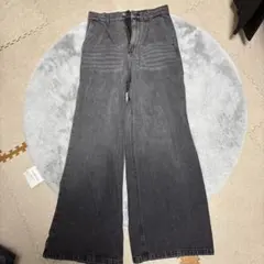 ダークグレー ワイドレッグデニム