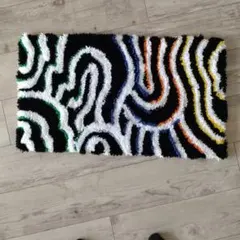 タフティングラグ】もこもこネオンgreen rug - メルカリ