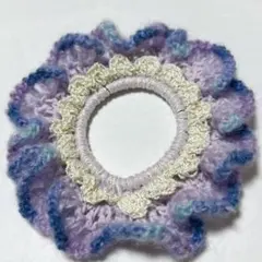 シュシュ（かぎ編み）！紫青グラデーション！ハンドメイドのヘアアクセサリー！手編み