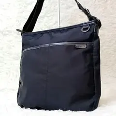 【美品】アニエスベー ショルダーバッグ ナイロン ブラック A4可