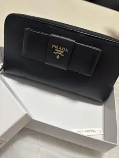 ◇美品◇プラダ サフィアーノレザー長財布 ロゴ金具 リボンデザイン
