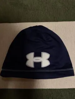 Under Armour ネイビー ニット帽