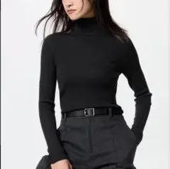 UNIQLO ブラック メリノリブタートルネックセーター
