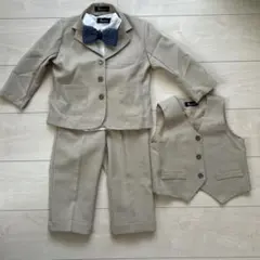 男の子用ベージュスーツ