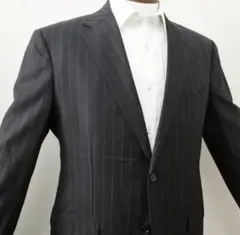 UNITED ARROWS 2Bダークグレーストライプスーツ