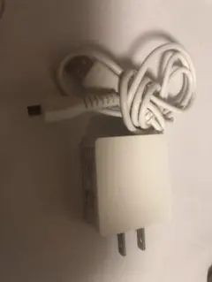 NTTドコモ ACアダプタ HW04 ケーブル付き