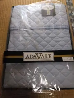ADAVALE キルトシーツ 100 x 205 cm