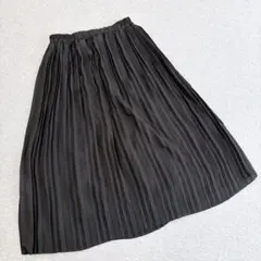 アースミュージックアンドエコロジー　プリーツスカート　黒　ウエストゴム　フリー