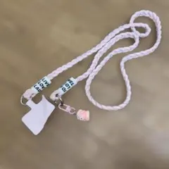 ピンクのスマホショルダーストラップ